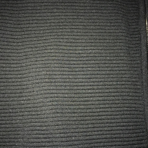 Sweater - Picture 4 of 7